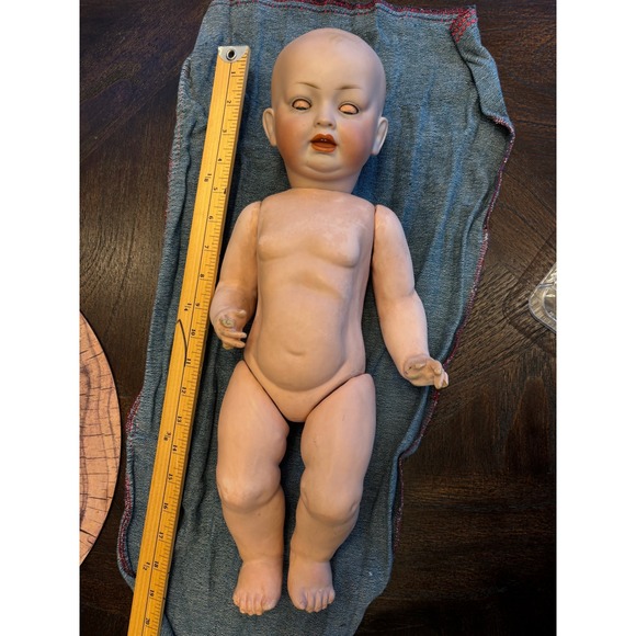 18 inch antique Bisque Doll Marked 142 Sleep Eyes Jointed Body Collectible - Picture 6 of 17